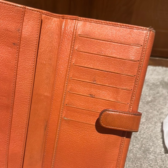 CHANEL Vibrant Orange Leather Clutch - Picture 10 of 11